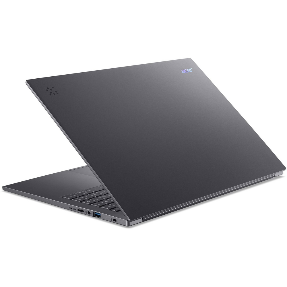 Zadní strana tenkého notebooku Acer Aspire 16 AI Steel Gray