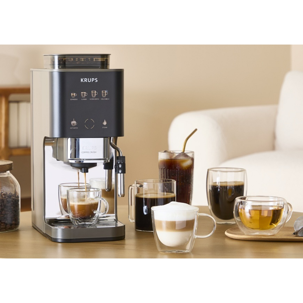 Krups Coffee Crush Experience s připravenými kávovými nápoji