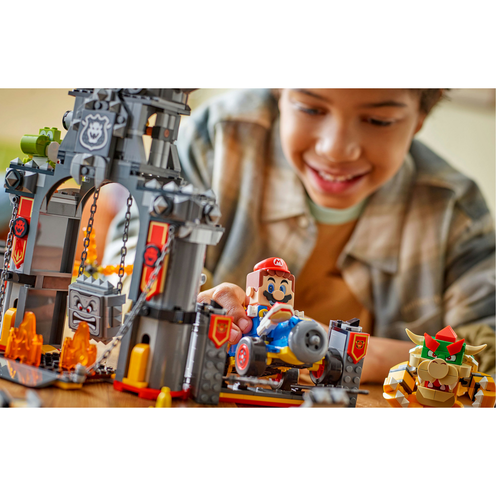 LEGO Super Mario Bowser a jeho hrad při hraní