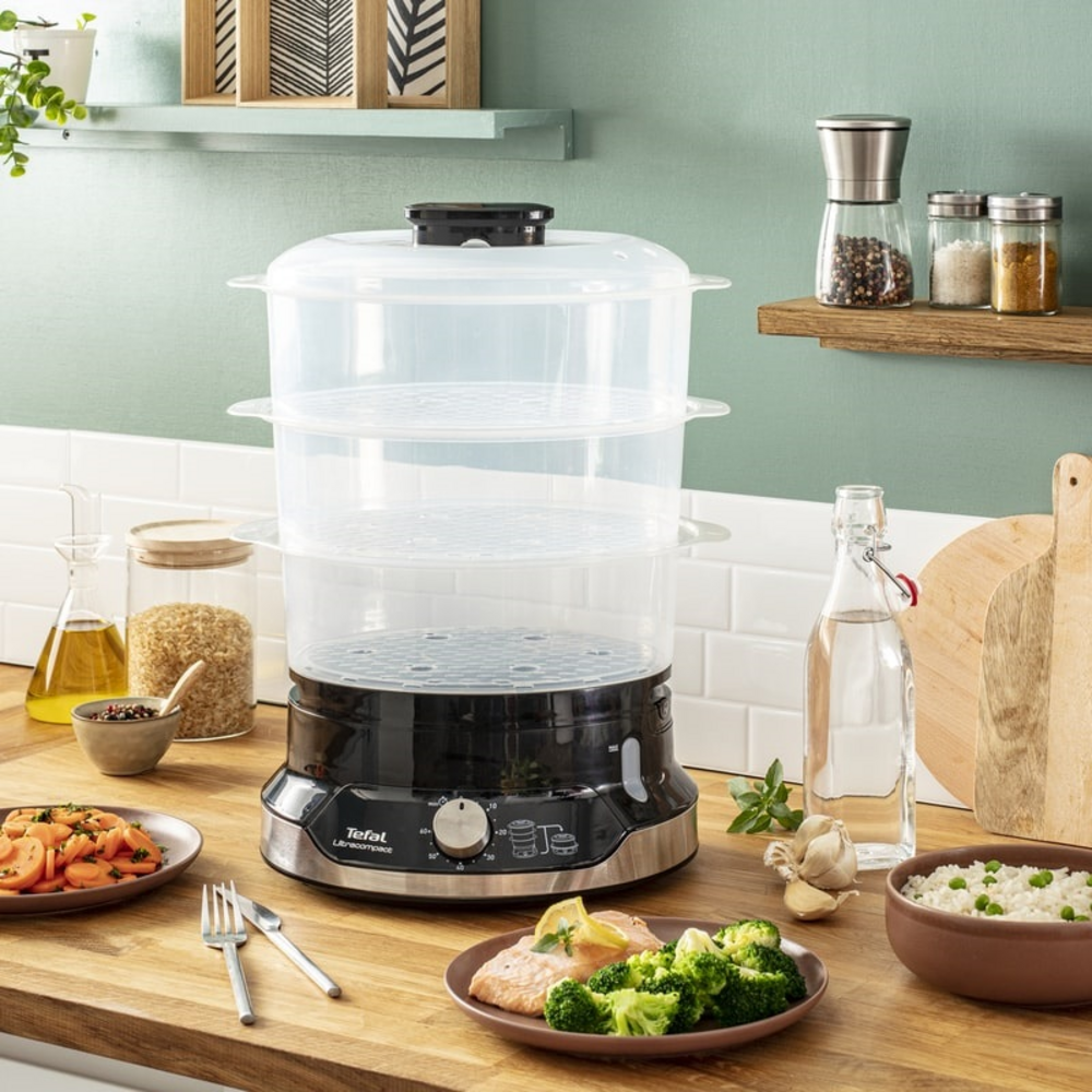 Parní hrnec Tefal VC204810 Ultra Compact při přípravě jídla